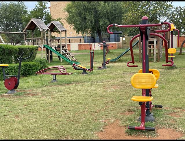 1 BEDROOM APARTMENT FOR SALE IN THE ORCHARDS